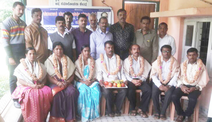 ಕೊಂಡಂಗೇರಿ ಶಾಲಾ ಶಿಕ್ಷಕರಿಗೆ ದಸಂಸದಿಂದ ಸನ್ಮಾನ